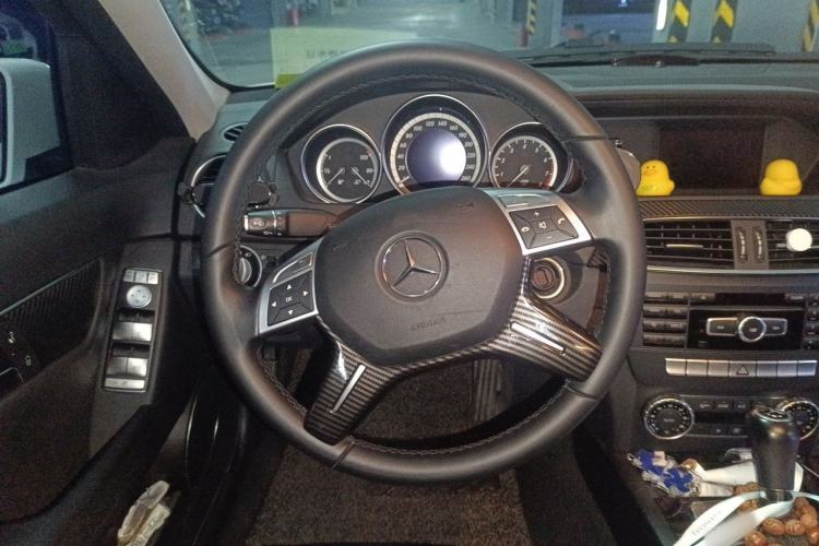Used Mercedes-Benz C-Class 2013 C 180 Classic Grand Edition Steering Wheel