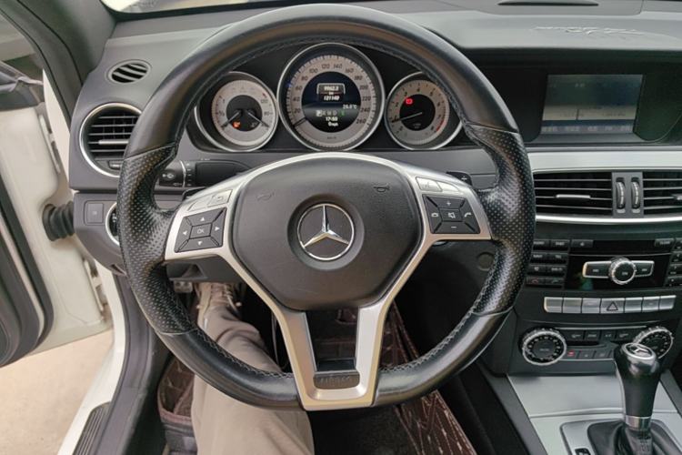 Used Mercedes-Benz C-Class 2013 C 180 Coupe Steering Wheel