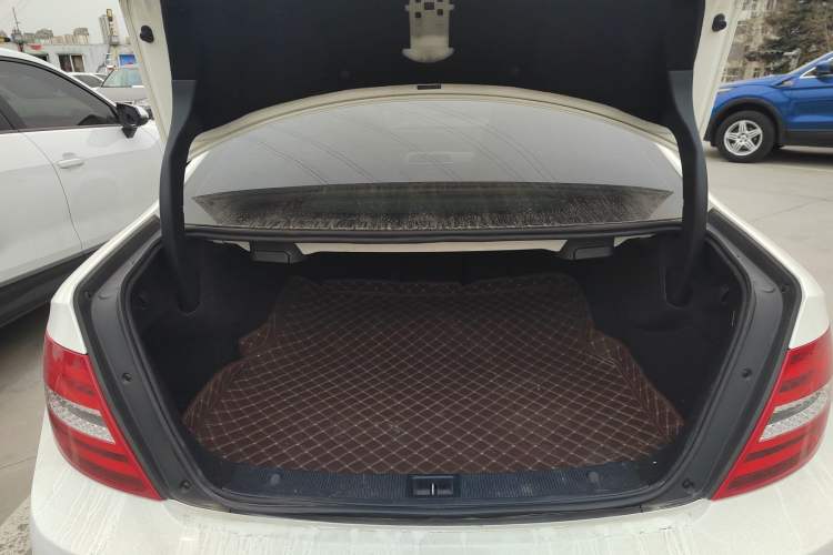 Used Mercedes-Benz C-Class 2013 C 180 Coupe Trunk