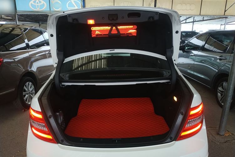 Used Mercedes-Benz C-Class 2013 C 180 Classic Grand Edition Trunk