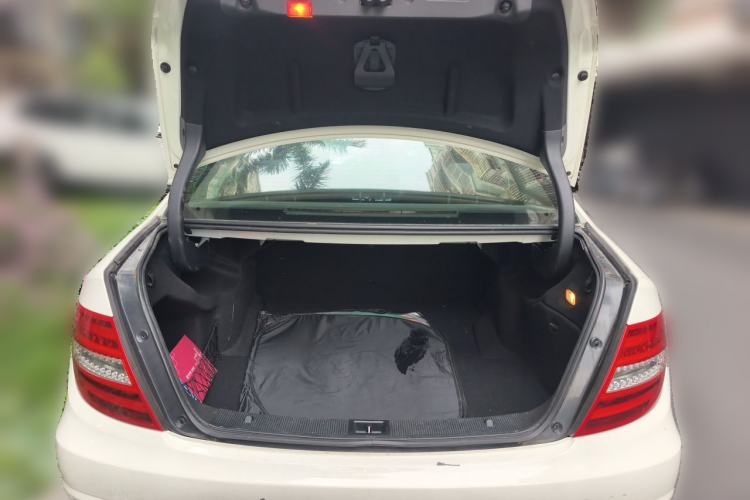 Used Mercedes-Benz C-Class 2013 C 180 CGI Classic Trunk