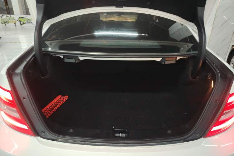 Used Mercedes-Benz C-Class 2013 C 180 Coupe Trunk