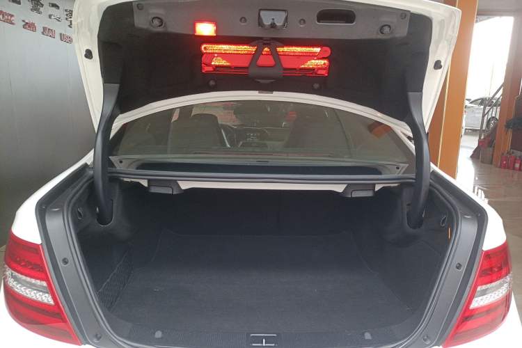 Used Mercedes-Benz C-Class 2013 C 180 Coupe Trunk