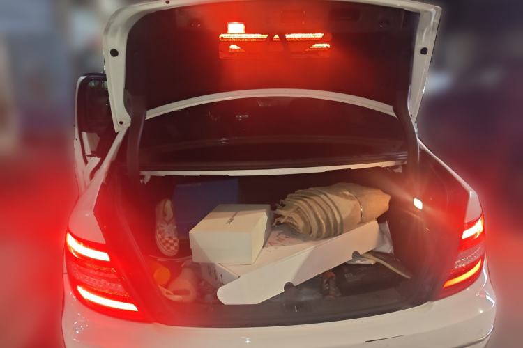 Used Mercedes-Benz C-Class 2013 C 260 CGI Fashion Model Trunk