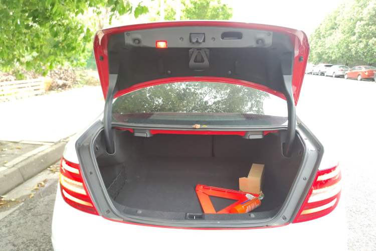 Used Mercedes-Benz C-Class 2013 C 180 Coupe Trunk