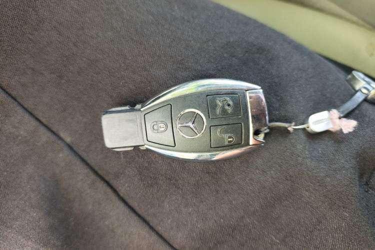 Used Mercedes-Benz C-Class 2013 C 180 CGI Classic Vehicle Key