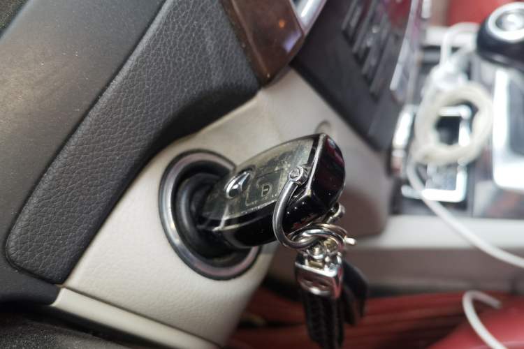Used Mercedes-Benz C-Class 2013 C 260 Elegant Grand Edition Vehicle Key