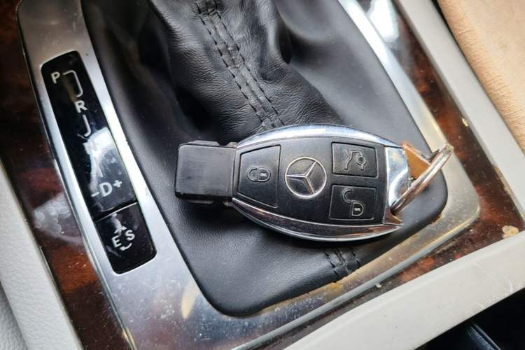 Used Mercedes-Benz C-Class 2013 C 260 Elegant Grand Edition Vehicle Key