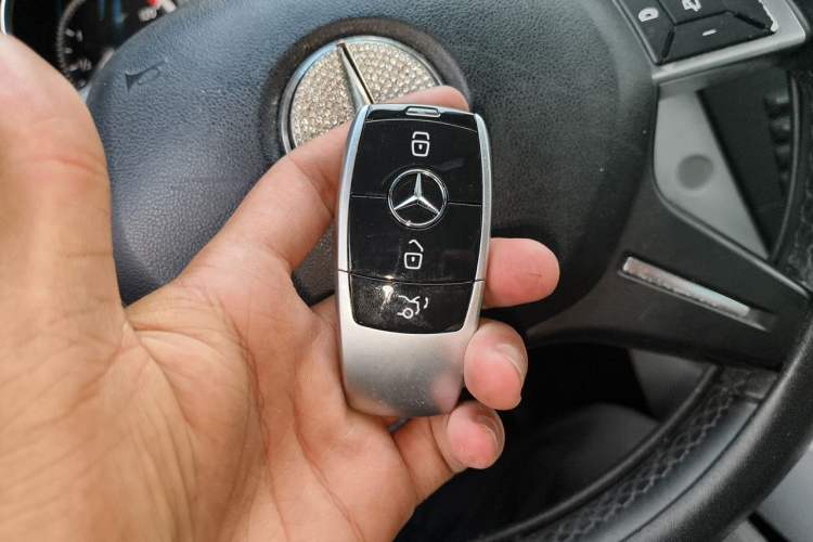 Used Mercedes-Benz C-Class 2013 C 180 CGI Classic Vehicle Key