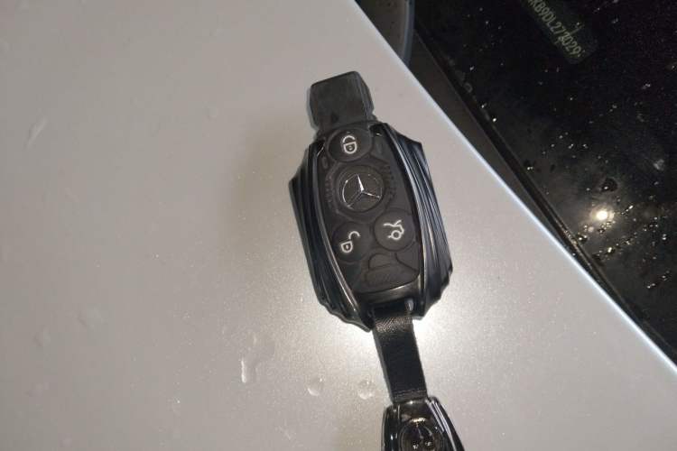 Used Mercedes-Benz C-Class 2013 C 180 Classic Grand Edition Vehicle Key