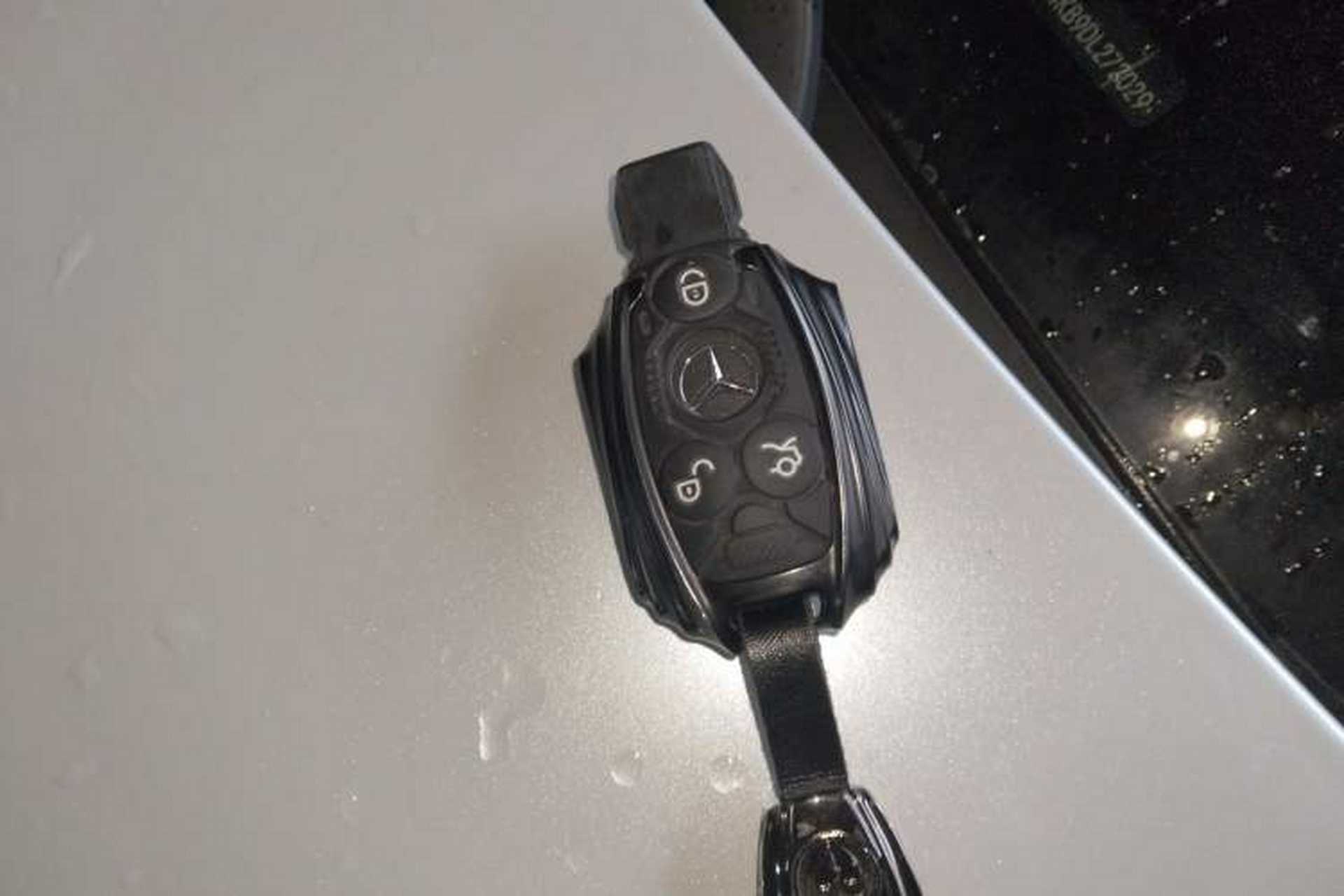 Used Mercedes-Benz C-Class 2013 C 180 Classic Grand Edition Vehicle Key