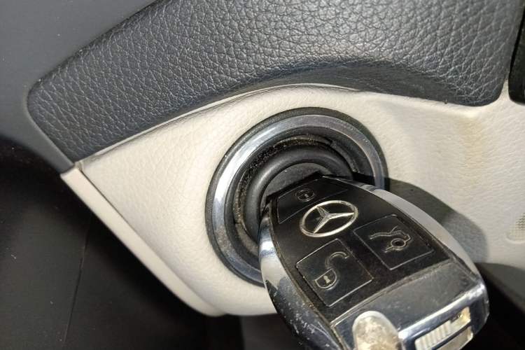 Used Mercedes-Benz C-Class 2013 C 260 CGI Fashion Model Vehicle Key