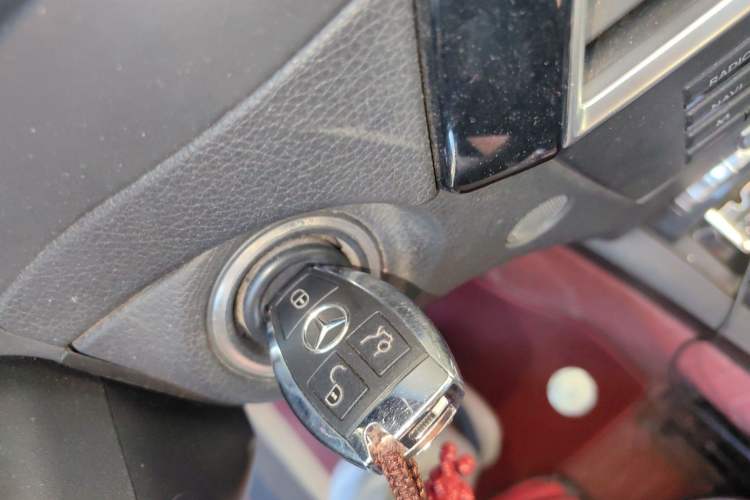 Used Mercedes-Benz C-Class 2013 C 180 Classic Grand Edition Vehicle Key
