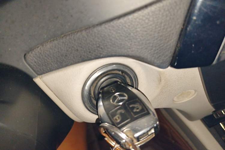 Used Mercedes-Benz C-Class 2013 C 180 Classic Grand Edition Vehicle Key