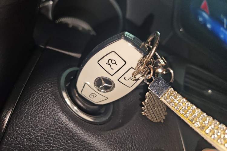 Used Mercedes-Benz C-Class 2013 C 180 Coupe Vehicle Key