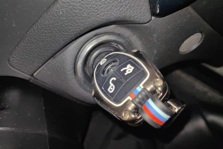 Used Mercedes-Benz C-Class 2013 C 180 CGI Classic Vehicle Key