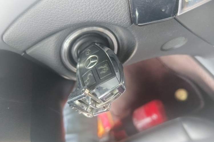Used Mercedes-Benz C-Class 2013 C 180 Classic Grand Edition Vehicle Key
