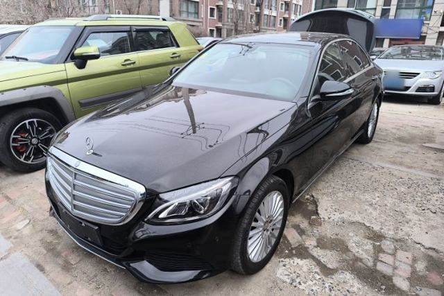 Used Mercedes-Benz C-Class 2015 Facelift C 180 L