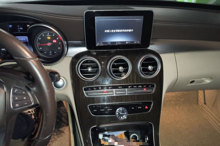 Used Mercedes-Benz C-Class 2015 Facelift C 200 L Audio And AC Panel
