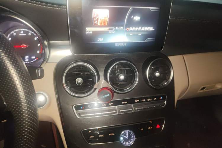 Used Mercedes-Benz C-Class 2015 C 260 L Sport Edition Audio And AC Panel