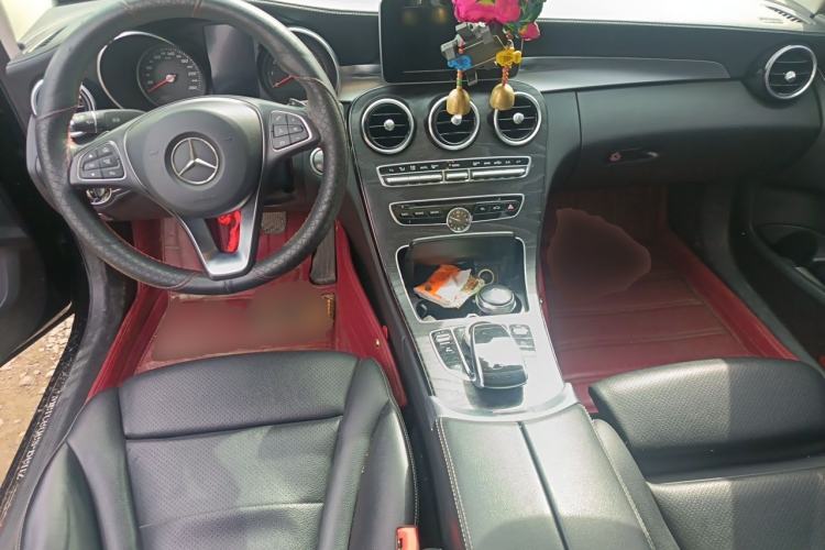 Used Mercedes-Benz C-Class 2015 C 200 L 4MATIC Sport Edition Center Console