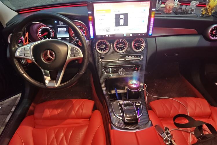 Used Mercedes-Benz C-Class 2015 C 200 station wagon Center Console