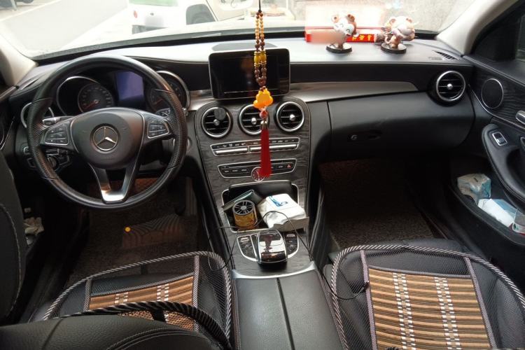 Used Mercedes-Benz C-Class 2015 C 180 L Sport Edition Center Console