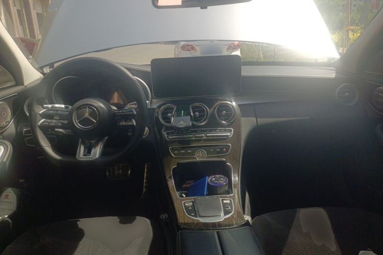 Used Mercedes-Benz C-Class 2015 C 200 L 4MATIC Sport Edition Center Console