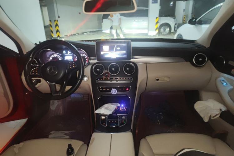 Used Mercedes-Benz C-Class 2015 C 260 L Sport Edition Center Console