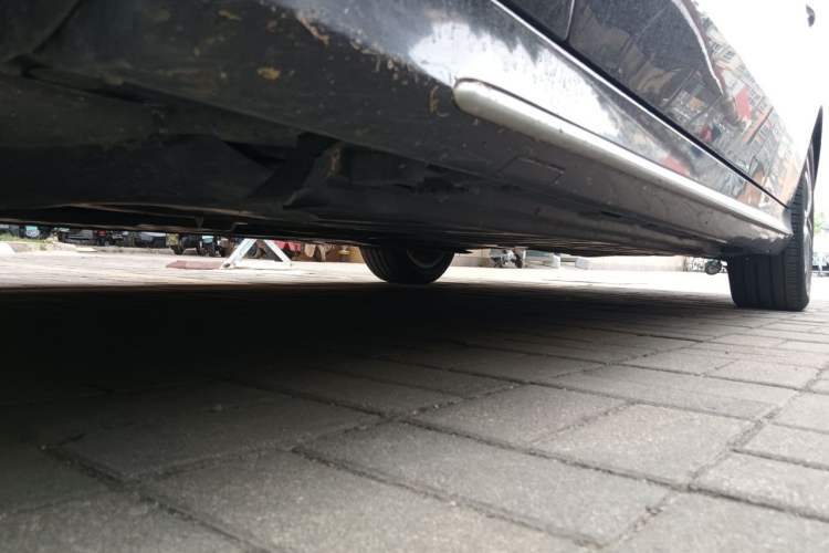 Used Mercedes-Benz C-Class 2015 C 180 L Sport Edition Chassis Front Left
