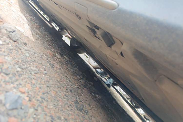 Used Mercedes-Benz C-Class 2015 C 200 L 4MATIC Sport Edition Chassis Front Right