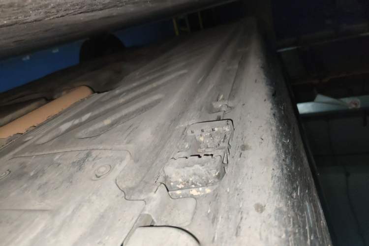 Used Mercedes-Benz C-Class 2015 C 200 L Sport Edition Chassis Front Right