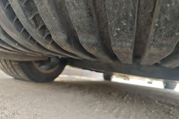 Used Mercedes-Benz C-Class 2015 Facelift C 180 L Chassis Front Right
