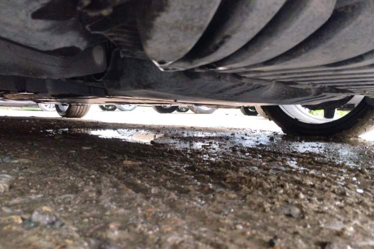 Used Mercedes-Benz C-Class 2015 C 200 L Sport Edition Chassis Front Right