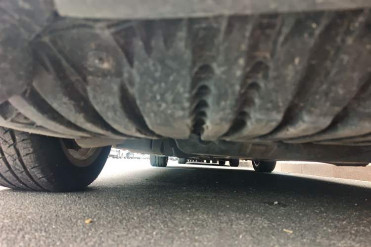 Used Mercedes-Benz C-Class 2015 Facelift C 180 L Chassis Front Right