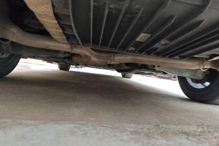 Used Mercedes-Benz C-Class 2015 Facelift C 200 L Chassis Rear