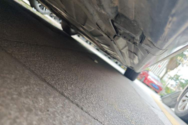 Used Mercedes-Benz C-Class 2015 C 200 L Sport Edition Chassis Rear Right