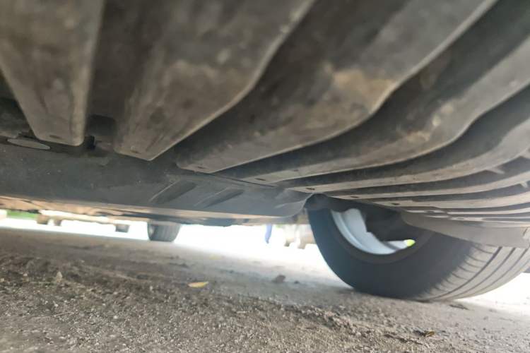 Used Mercedes-Benz C-Class 2015 Facelift C 180 L Chassis Rear Right