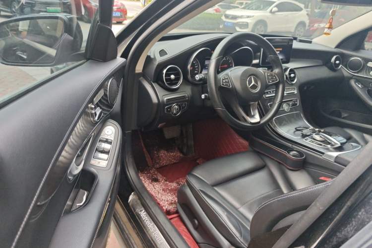Used Mercedes-Benz C-Class 2015 C 200 L Sport Edition Driver Seat