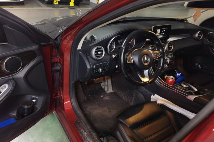 Used Mercedes-Benz C-Class 2015 Facelift C 180 L Driver Seat