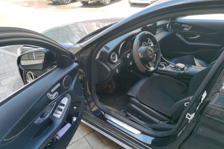 Used Mercedes-Benz C-Class 2015 C 200 L Sport Edition Driver Seat