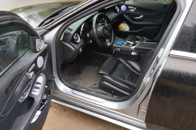 Used Mercedes-Benz C-Class 2015 C 200 L Sport Edition Driver Seat