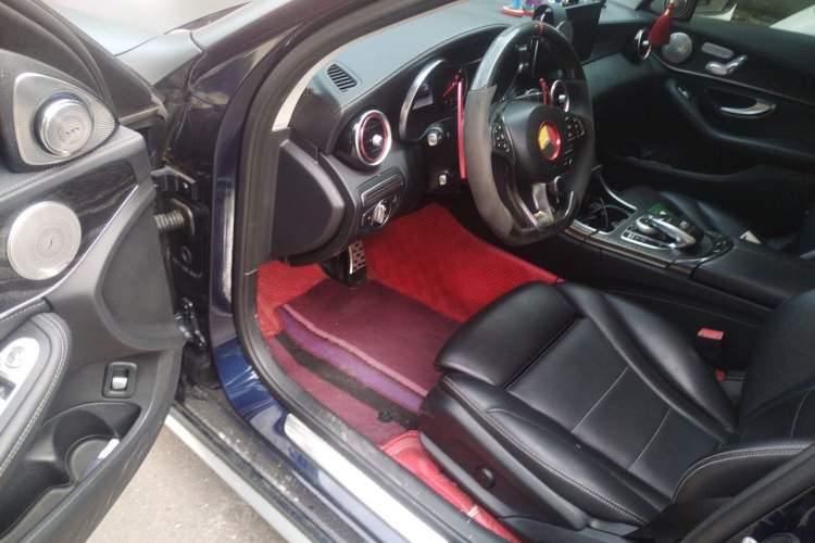 Used Mercedes-Benz C-Class 2015 Revised C 200 L Sport Edition Driver Seat