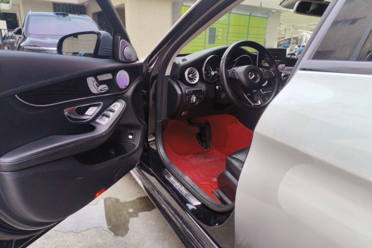 Used Mercedes-Benz C-Class 2015 C 300 L Sport Edition Driver Seat