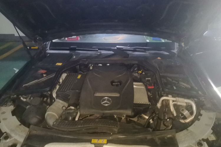 Used Mercedes-Benz C-Class 2015 C 200 L Sport Edition Engine Bay