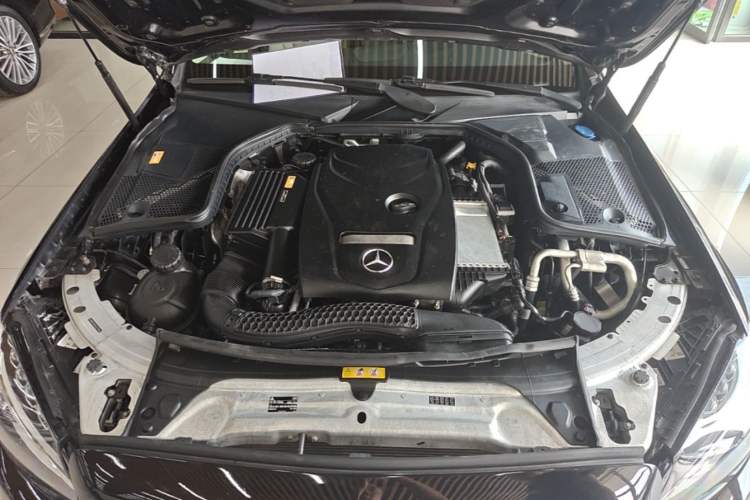 Used Mercedes-Benz C-Class 2015 Revised C 200 L Sport Edition Engine Bay
