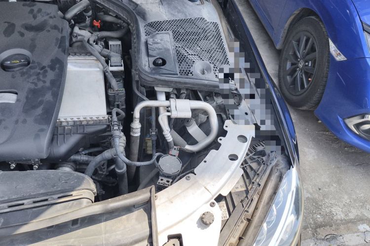 Used Mercedes-Benz C-Class 2015 Restyled C 180 L Sport Edition Engine Bay Left