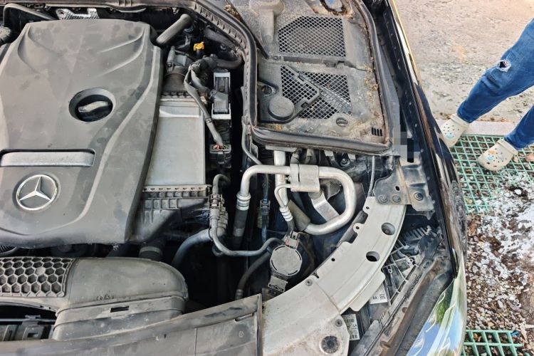 Used Mercedes-Benz C-Class 2015 Revised C 200 L Sport Edition Engine Bay Left