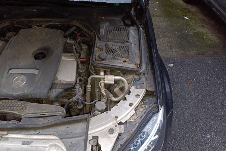 Used Mercedes-Benz C-Class 2015 C 180 L Sport Edition Engine Bay Left