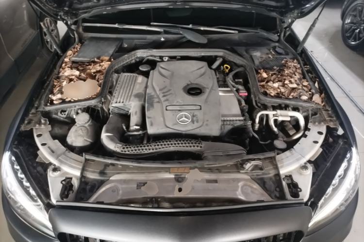 Used Mercedes-Benz C-Class 2015 C 200 L Sport Edition Engine Bay